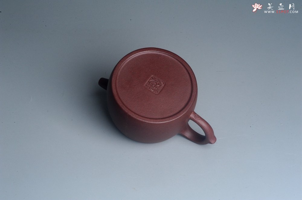 紫砂壶图片：美壶特惠 油润老紫泥精致井栏 茶人醉爱 - 宜兴紫砂壶网