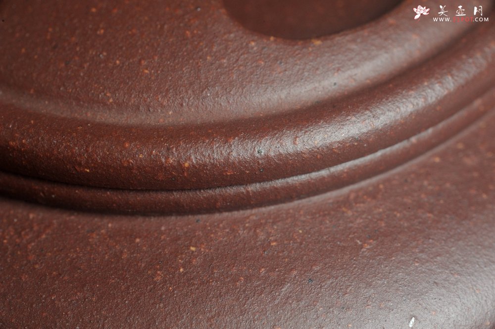 紫砂壶图片：美壶网紫砂壶特惠 精致紫泥手工牛盖井栏茶壶 茶具 - 宜兴紫砂壶网