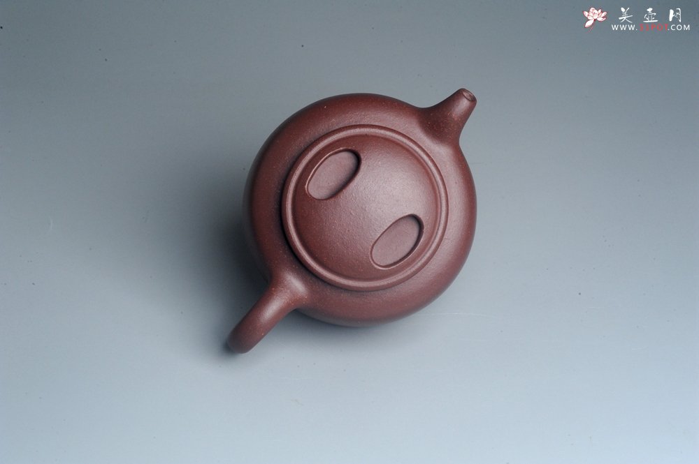 紫砂壶图片：美壶网紫砂壶特惠 精致紫泥手工牛盖井栏茶壶 茶具 - 宜兴紫砂壶网