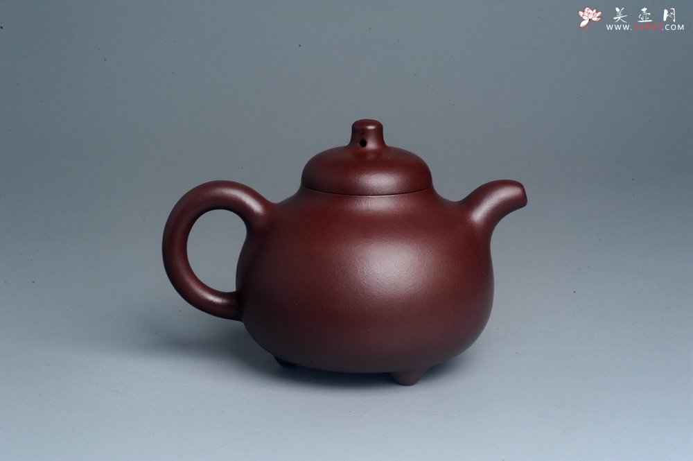 紫砂壶图片：潜力股周小培老师 4号井深井红皮龙 超精致全手工三足乳鼎茶壶 - 宜兴紫砂壶网