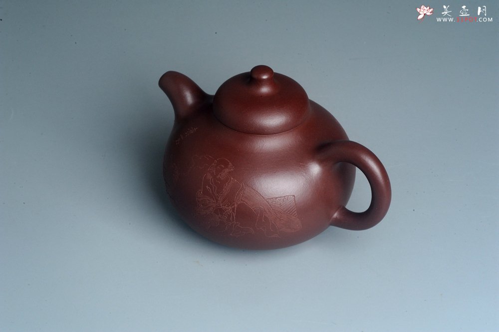 紫砂壶图片：潜力股周小培老师 4号井深井红皮龙 超精致全手工三足乳鼎茶壶 竹里煎 起茶烟 - 宜兴紫砂壶网