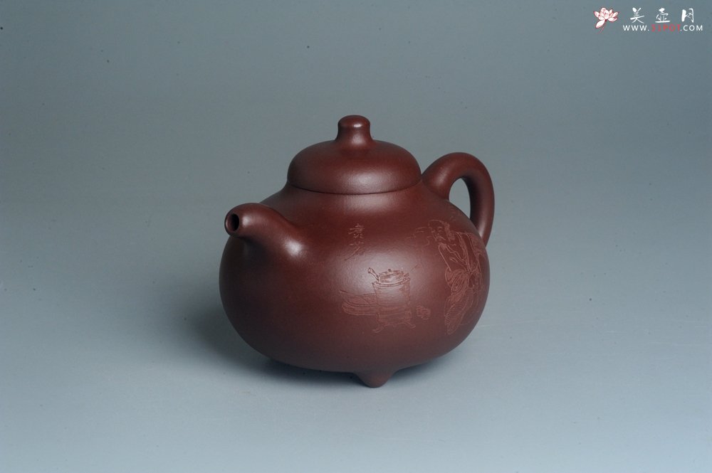紫砂壶图片：潜力股周小培老师 4号井深井红皮龙 超精致全手工三足乳鼎茶壶 竹里煎 起茶烟 - 宜兴紫砂壶网