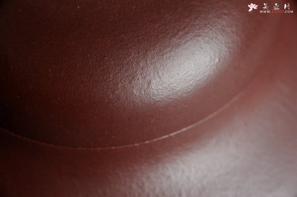 紫砂壶图片：潜力股周小培老师 4号井深井红皮龙 超精致全手工三足乳鼎茶壶 - 宜兴紫砂壶网