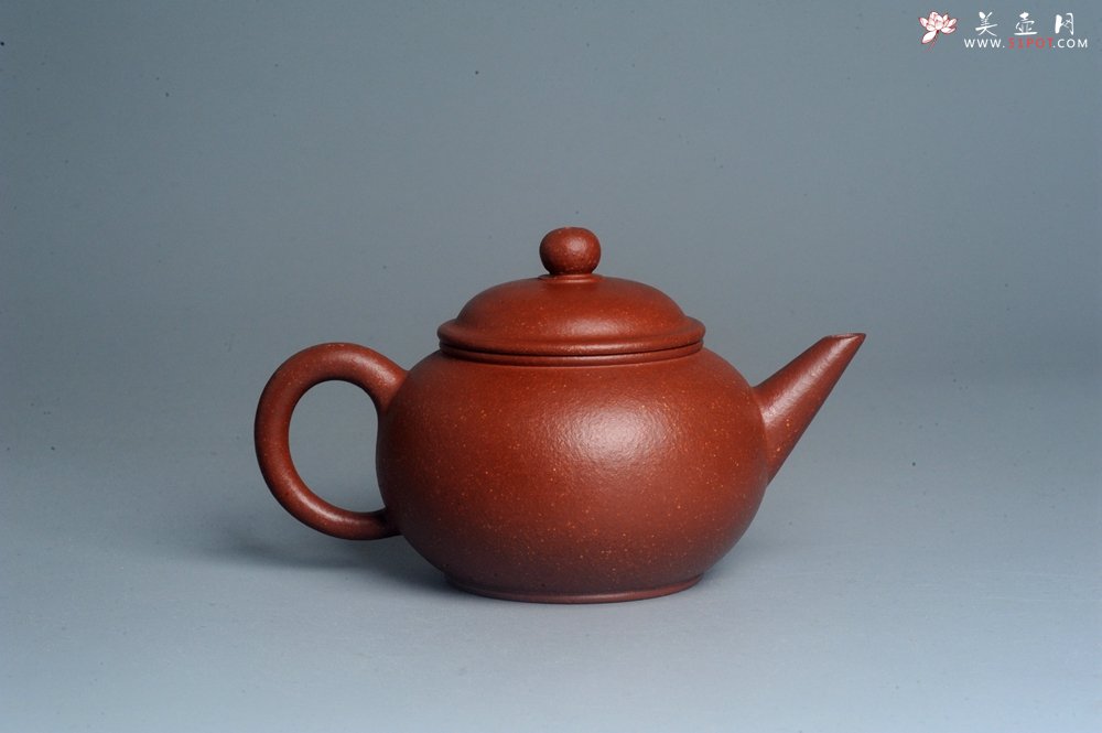 紫砂壶图片：美壶特惠 潜力股殷老师全手工特好降坡泥水平壶 茶人醉爱 - 宜兴紫砂壶网