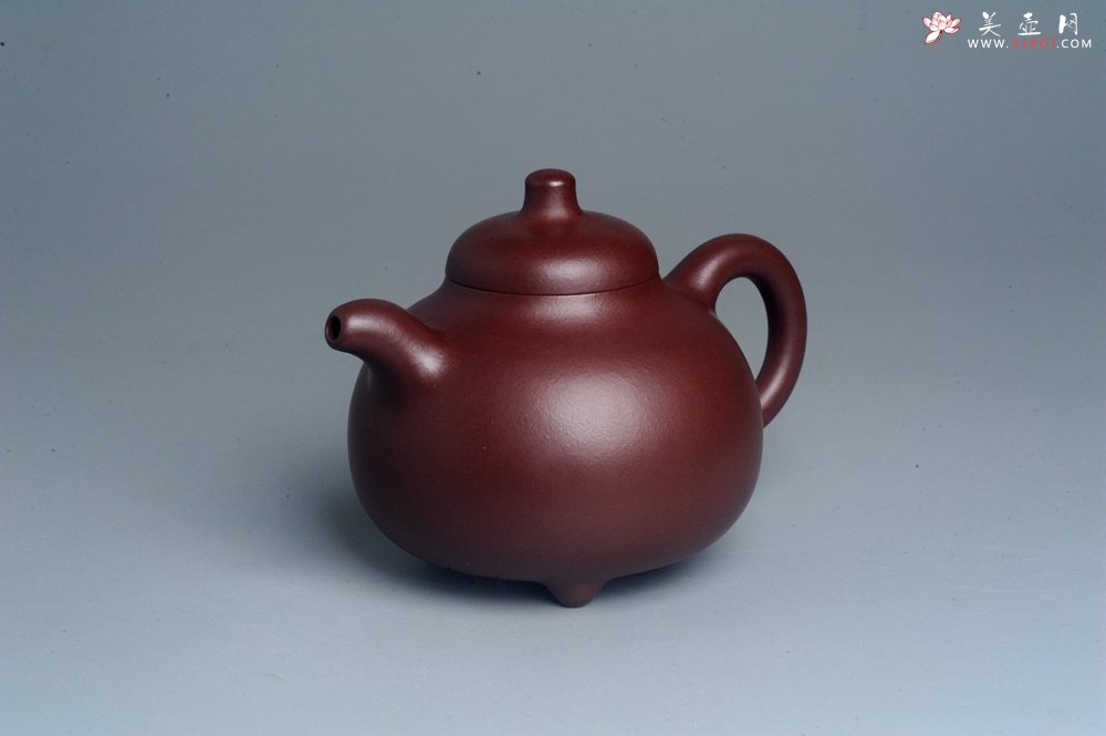 紫砂壶图片：潜力股周小培老师 4号井深井红皮龙 超精致全手工三足乳鼎茶壶 - 宜兴紫砂壶网