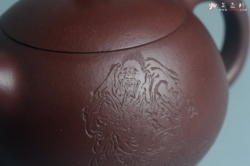 紫砂壶图片：实力派工艺师周斌优质底槽青全手工精工西施茶壶 实力名家刘伟涛装饰 有钱真好 - 宜兴紫砂壶网