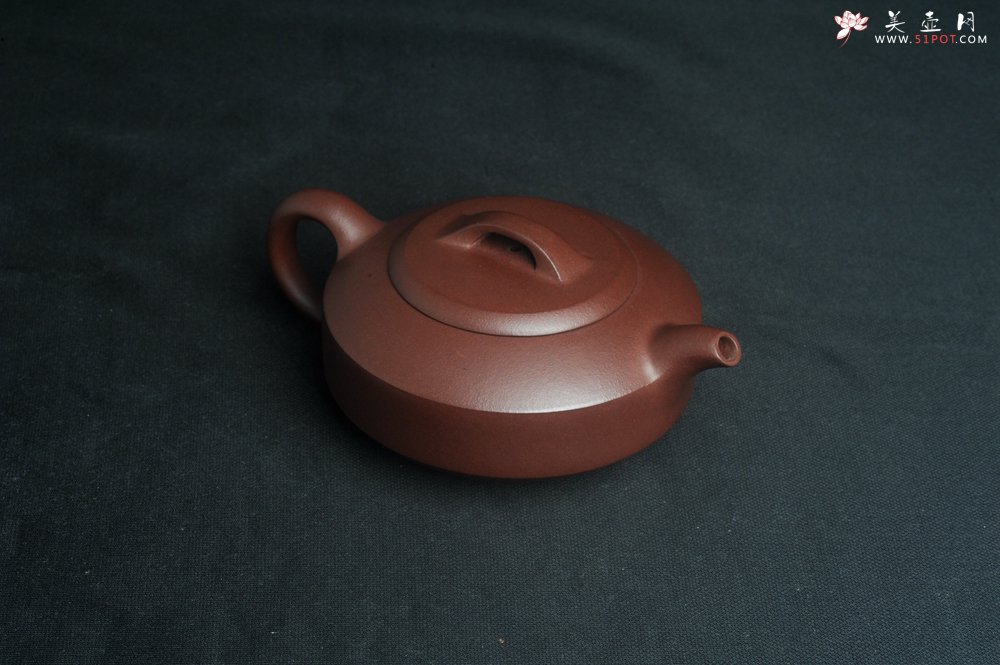 紫砂壶图片：美壶特惠 油润老紫泥汉君壶 茶人醉爱 - 宜兴紫砂壶网
