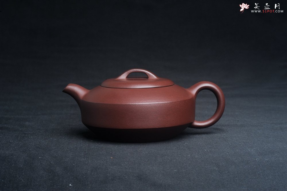 紫砂壶图片：美壶特惠 油润老紫泥汉君壶 茶人醉爱 - 宜兴紫砂壶网
