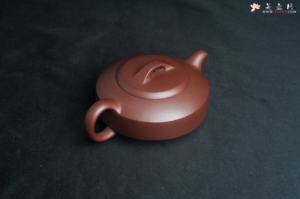 紫砂壶图片：美壶特惠 油润老紫泥汉君壶 茶人醉爱 - 宜兴紫砂壶网