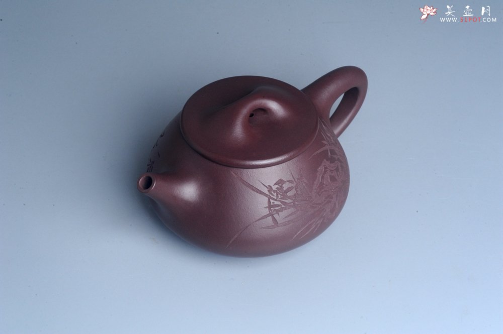 紫砂壶图片：实力派工艺师周斌 优质底槽青全手工精工满瓢壶 刘伟涛徒昊然装饰兰草图 一香已足压千红 - 宜兴紫砂壶网