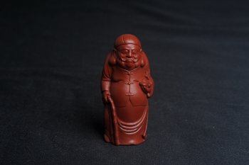 紫砂壶图片：精致大红袍朱泥财主手把件摆件茶宠 高6.5cm - 宜兴紫砂壶网