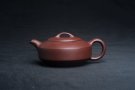 紫砂壶图片：美壶特惠 油润老紫泥汉君壶 茶人醉爱 - 宜兴紫砂壶网