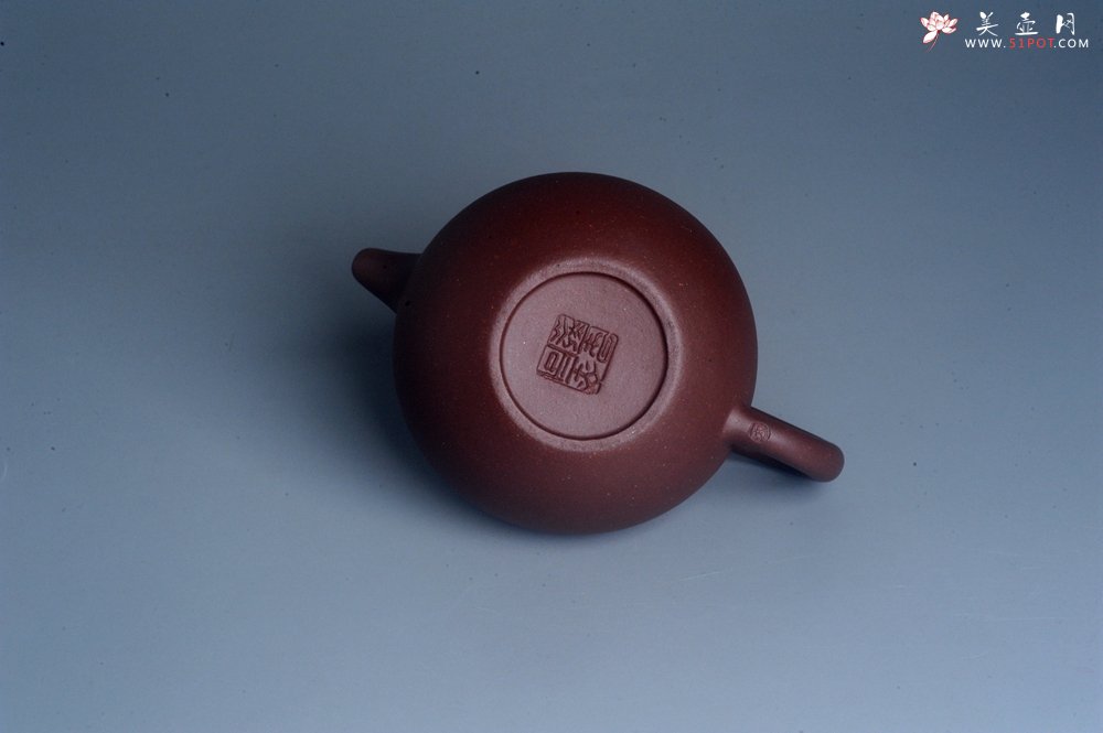 紫砂壶图片：油润底曹青 全手工寿珍掇球 深得老味 做工灰常好 请君细品 作品说话 - 宜兴紫砂壶网