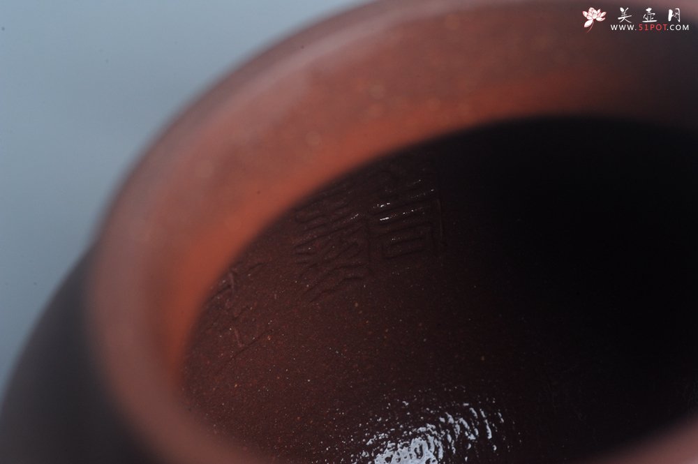 紫砂壶图片：油润底曹青 全手工寿珍掇球 深得老味 做工灰常好 请君细品 作品说话 - 宜兴紫砂壶网