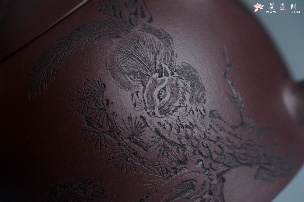 紫砂壶图片：实力派工艺师文砂苑堂主周斌 优质底槽青全手工精工秦权壶 秋果飘香庆丰收 满月增辉逢双喜 - 宜兴紫砂壶网