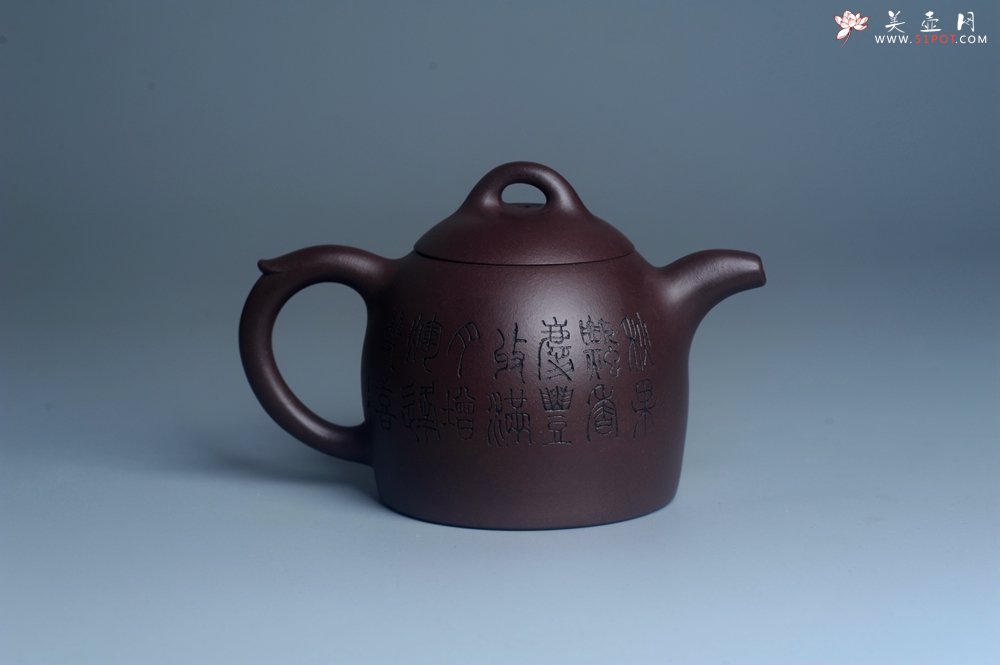 紫砂壶图片：实力派工艺师文砂苑堂主周斌 优质底槽青全手工精工秦权壶 秋果飘香庆丰收 满月增辉逢双喜 - 宜兴紫砂壶网