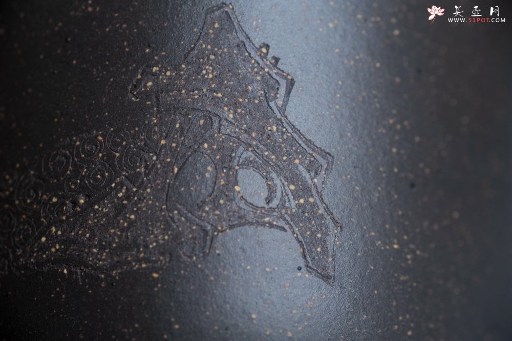 紫砂壶图片：美壶特惠 精致青段洋桶壶 清茶品日月 老酒醉人生 - 宜兴紫砂壶网