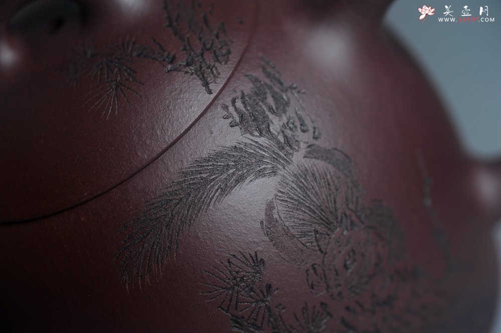 紫砂壶图片：实力派工艺师文砂苑堂主周斌 优质底槽青全手工精工秦权壶 秋果飘香庆丰收 满月增辉逢双喜 - 宜兴紫砂壶网