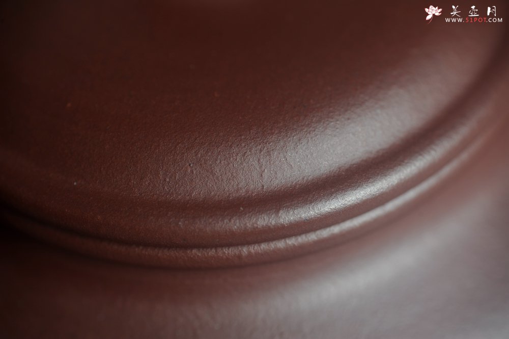 紫砂壶图片：潜力股周小培老师 4号井深井红皮龙 超精致全手工仿古壶 做工不输万元同类作品 - 宜兴紫砂壶网