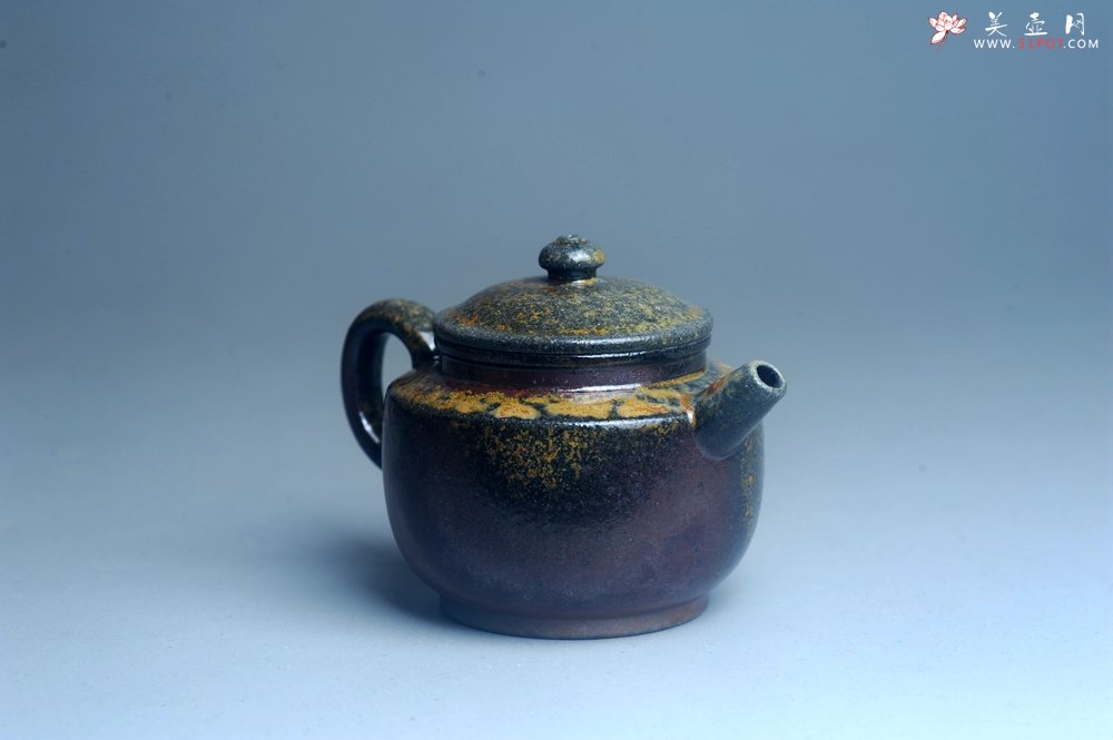 紫砂壶图片：美壶特惠 精致柴烧隐士壶 柴烧之佳品 - 宜兴紫砂壶网