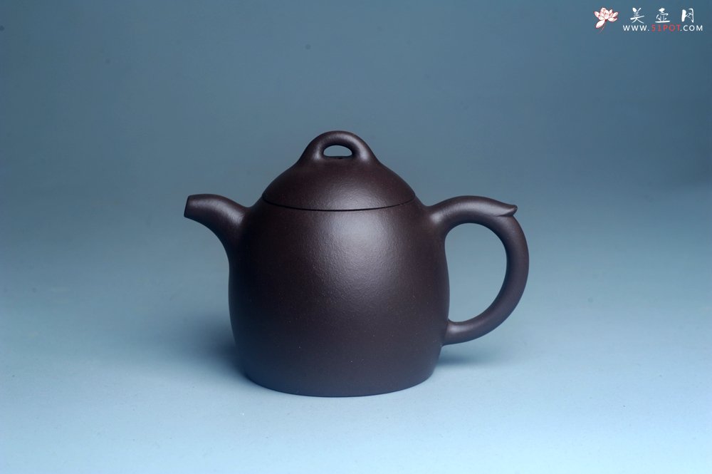 紫砂壶图片：美壶特惠 超精致老紫泥秦权壶 特文气 - 宜兴紫砂壶网