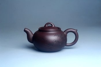 紫砂壶图片：特油润底曹青 全手工大蕴存心壶 寒江独钓 卡盖难度相当大 期待与亲结缘 - 宜兴紫砂壶网