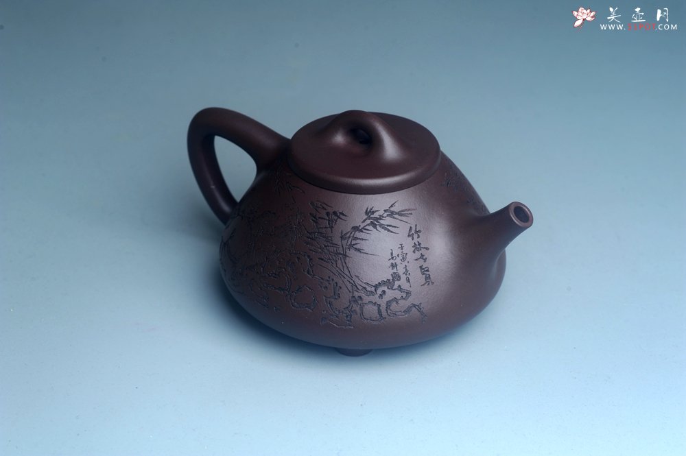 紫砂壶图片：实力派工艺师周斌优质底槽清全手工精工子冶石瓢 装饰竹林七贤 特文气 - 宜兴紫砂壶网