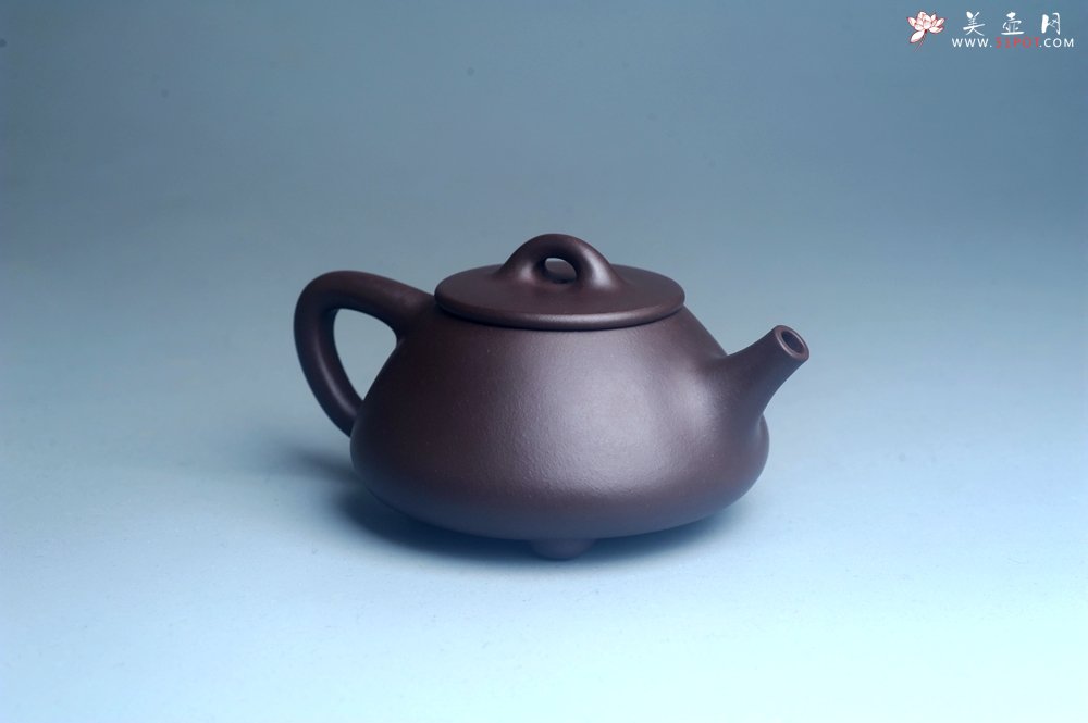 紫砂壶图片：油润底曹青 全手工石瓢壶 特文气 - 宜兴紫砂壶网