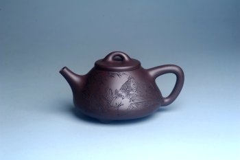 紫砂壶图片：实力派工艺师周斌优质底槽清全手工精工子冶石瓢 装饰竹林七贤 特文气 - 宜兴紫砂壶网