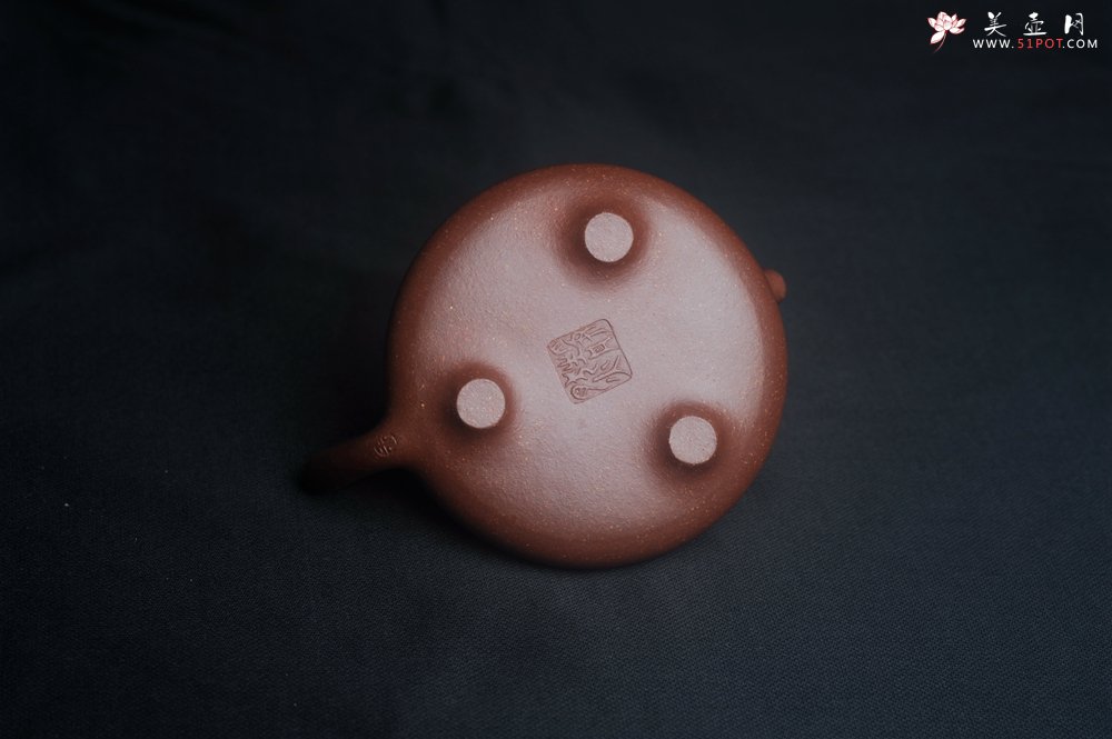 紫砂壶图片：美壶特惠 高温降坡泥精致小子冶石瓢 装饰通转梅花 特文气 - 宜兴紫砂壶网