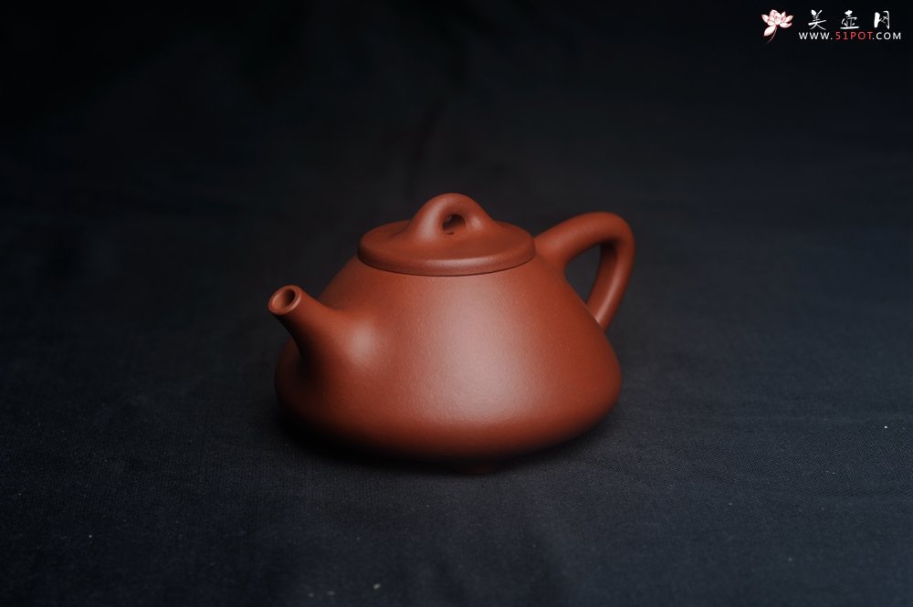 紫砂壶图片：潜力股周小培老师 老师家藏黄龙山一号井小红泥 全手工小子冶石瓢茶壶 特文气 - 宜兴紫砂壶网