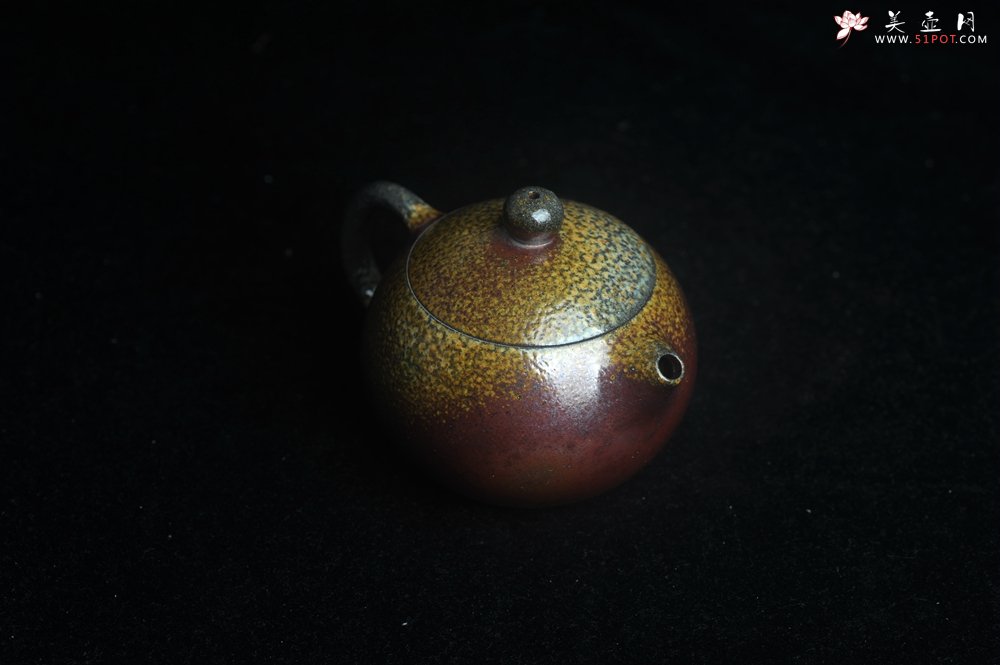 紫砂壶图片：美壶特惠 精致柴烧卡盖西施壶 柴烧之佳品 - 宜兴紫砂壶网