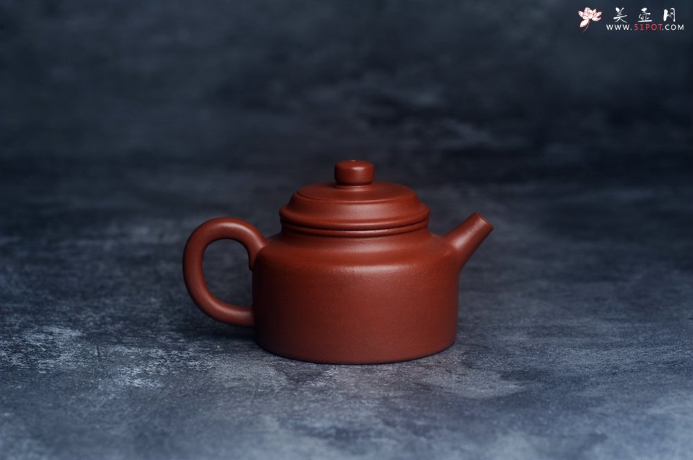 紫砂壶图片：油润老清水泥全手工小品德中壶 特实用文气 - 宜兴紫砂壶网