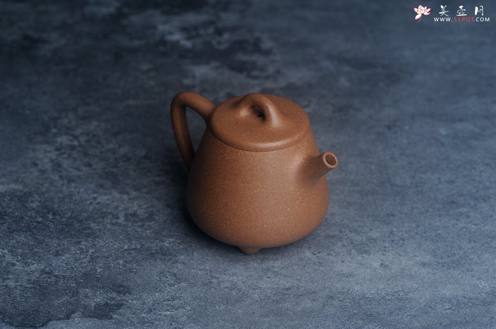 紫砂壶图片：美壶特惠 潜力股王静然 精致老段泥高石瓢 泥绘梅花鹿 特文气 呦呦鹿鸣食野之苹 - 宜兴紫砂壶网