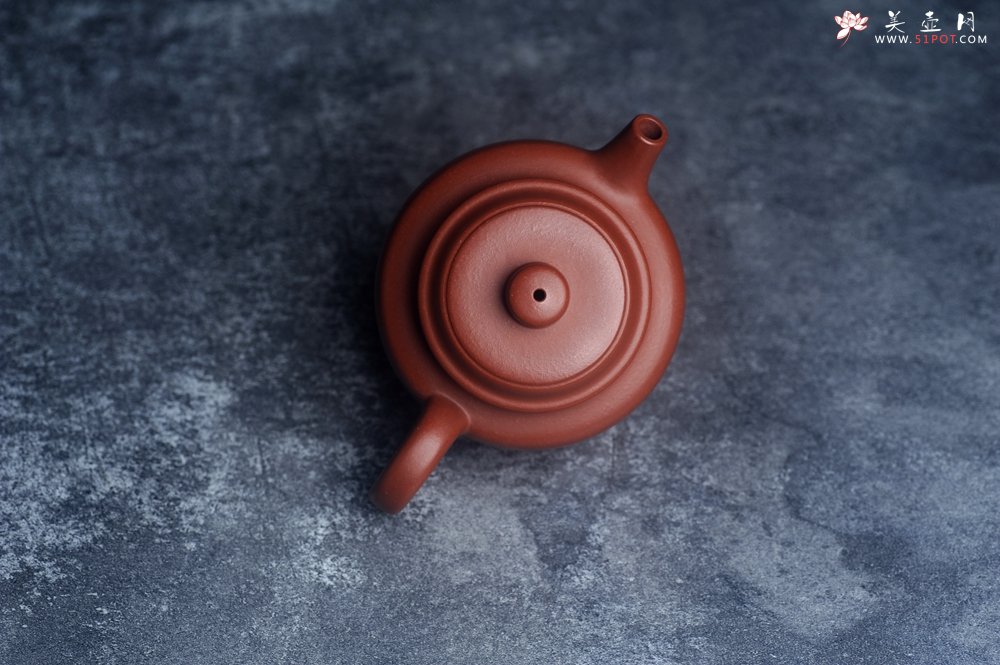 紫砂壶图片：油润老清水泥全手工小品德中壶 特实用文气 - 宜兴紫砂壶网