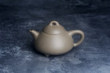 紫砂壶图片：美壶特惠 特好高温青段泥精致乳瓢茶壶 矿物质丰富 茶人最爱 - 宜兴紫砂壶网