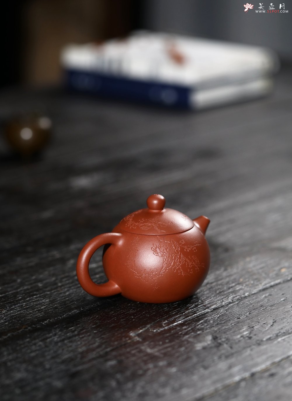 紫砂壶图片：潜力股周小培 黄龙山小红泥 特好全手工西施 装饰喜上眉梢 特文气 - 宜兴紫砂壶网
