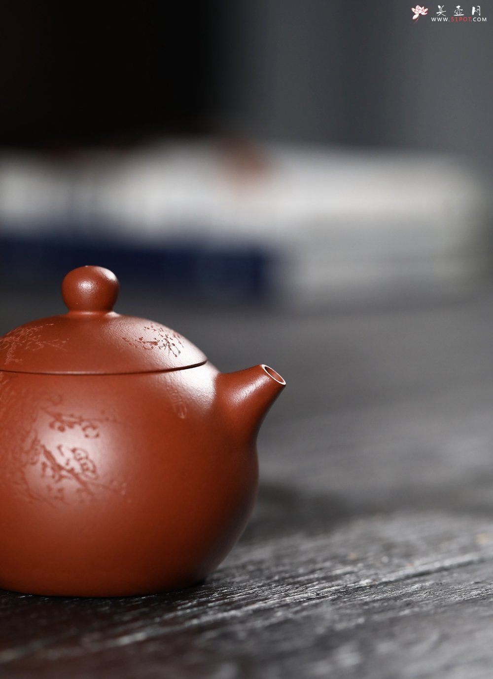 紫砂壶图片：潜力股周小培 黄龙山小红泥 特好全手工西施 装饰喜上眉梢 特文气 - 宜兴紫砂壶网