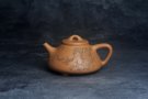 紫砂壶图片：美壶特惠 特好老黄段泥精致子冶石瓢壶 浮生若梦 - 宜兴紫砂壶网
