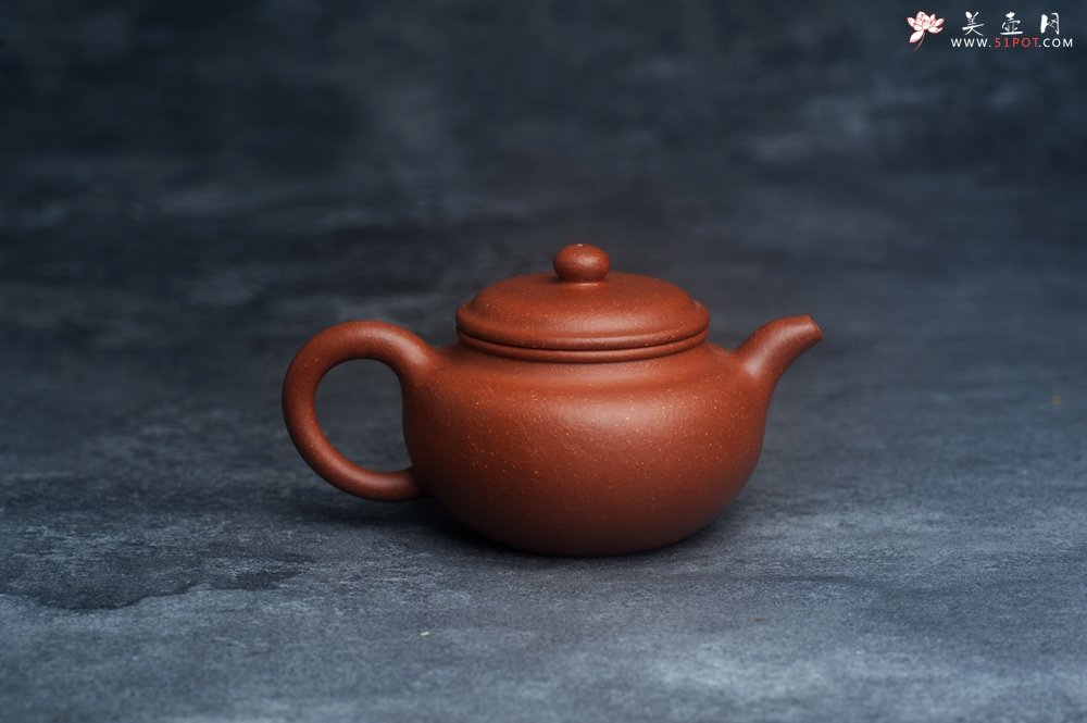 紫砂壶图片：油润降坡泥 超精致全手工仿古壶 气韵流畅 - 宜兴紫砂壶网