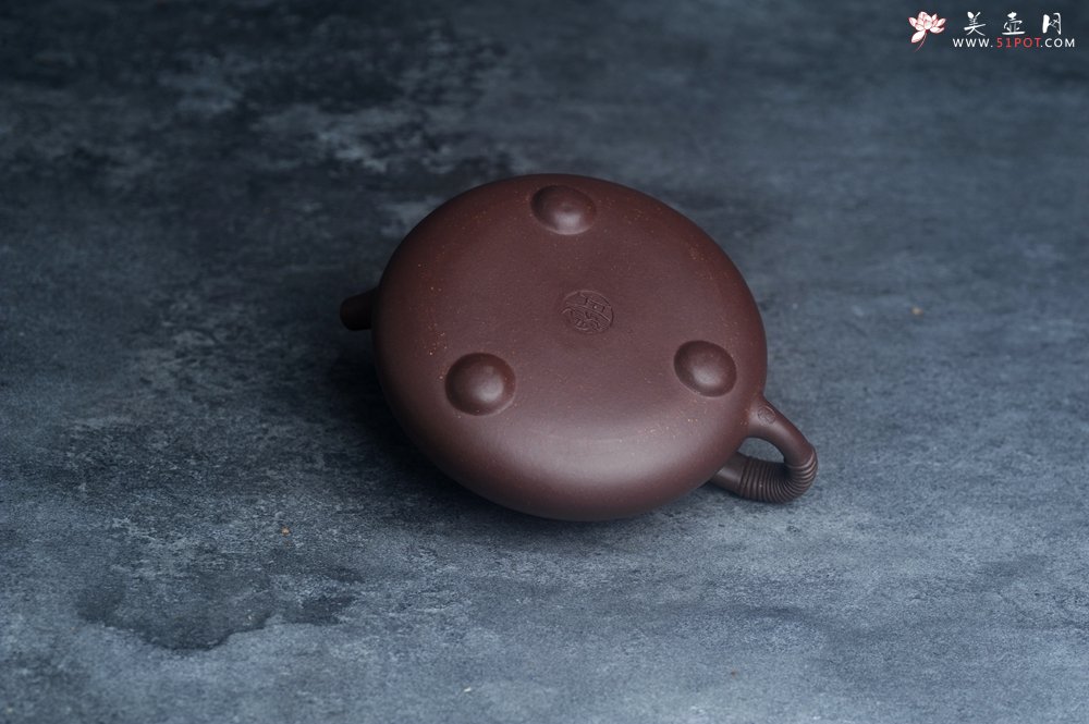紫砂壶图片：美壶年底特惠 精致优质紫泥线瓢壶 - 宜兴紫砂壶网