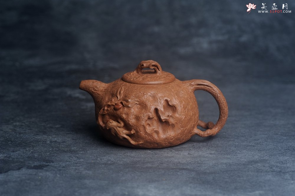 紫砂壶图片：潜力股董静老师精品全手金猴献寿供春壶 - 宜兴紫砂壶网