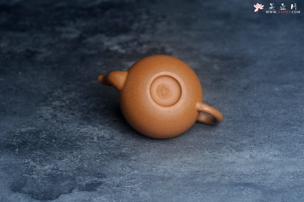 紫砂壶图片：美壶特惠 精工老段君德壶110cc 小壶超难做 极易泡养 杀茶利器 - 宜兴紫砂壶网