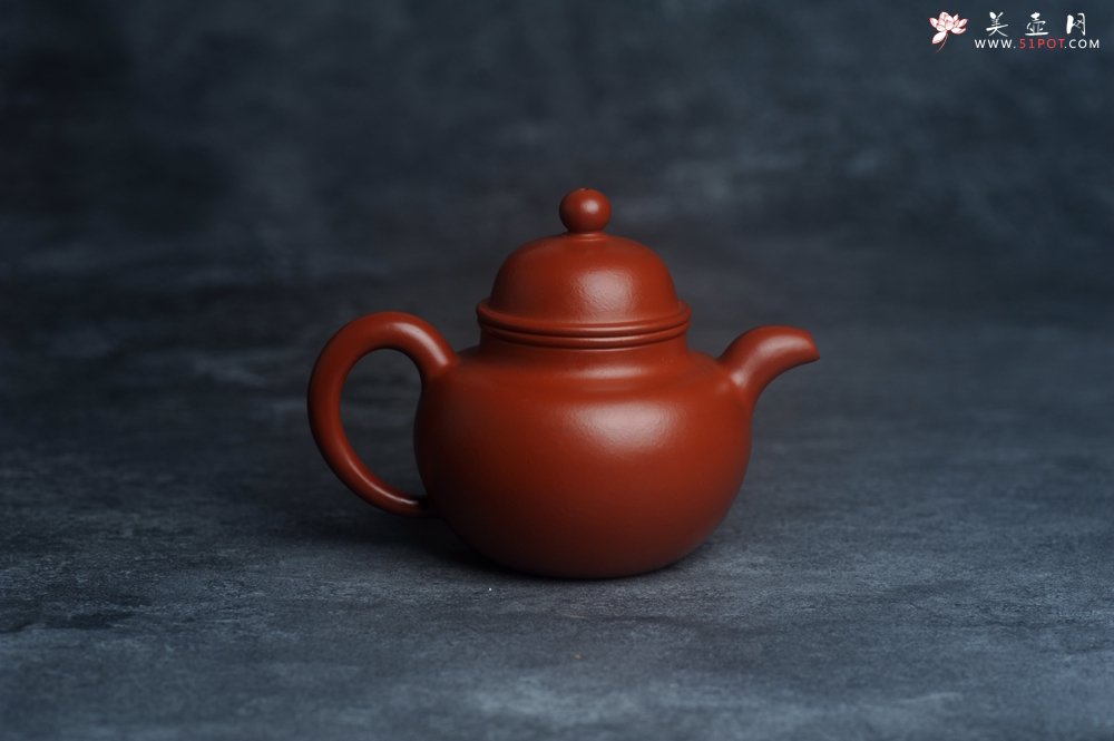 紫砂壶图片：美壶特惠 优质朱泥掇球壶 双刀装饰 茶人醉爱 - 宜兴紫砂壶网