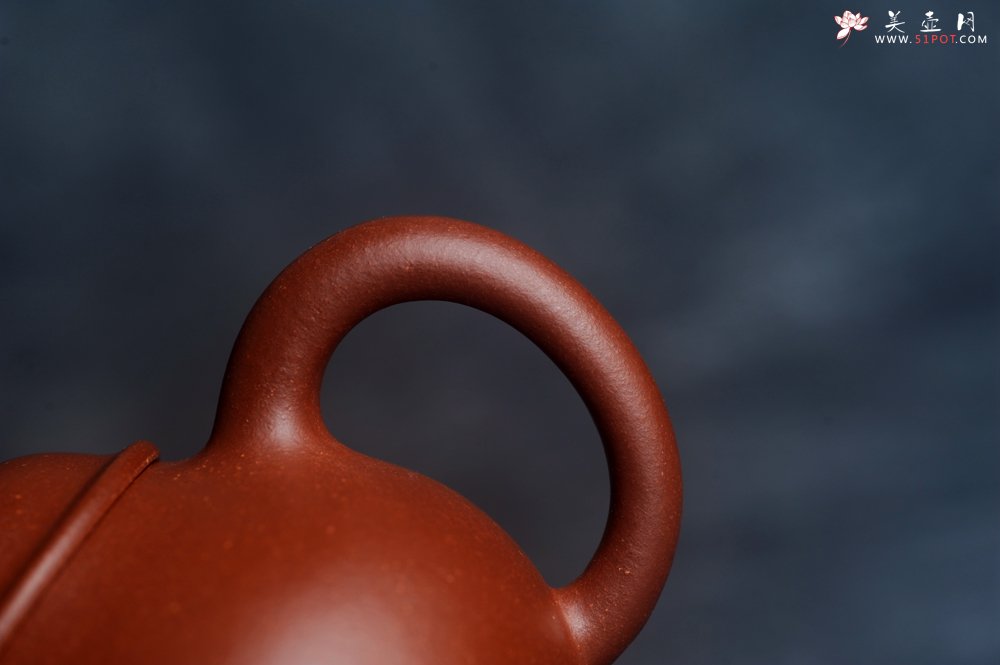 紫砂壶图片：美壶特惠 全手工优质红降坡泥刹凹成型单片拍打潘壶 - 宜兴紫砂壶网