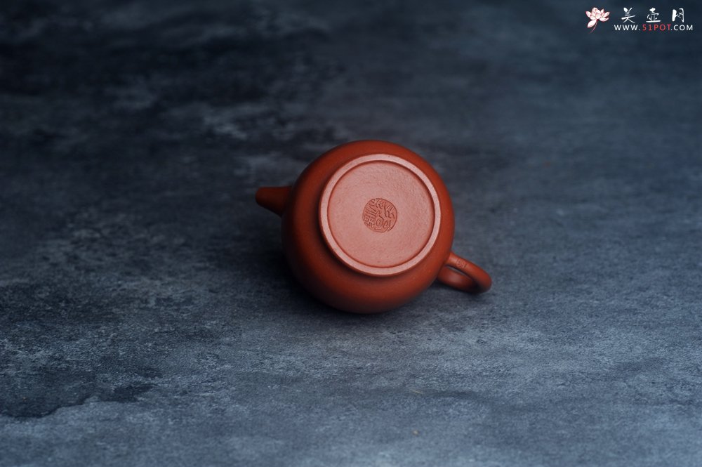 紫砂壶图片：美壶特惠 优质朱泥小品宫灯壶 茶人醉爱 - 宜兴紫砂壶网