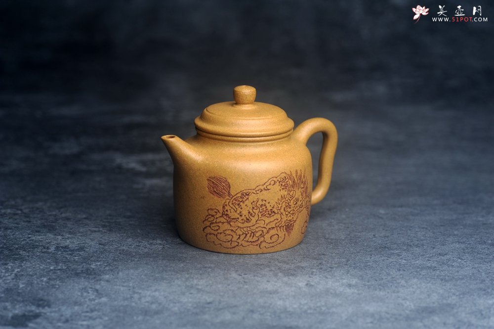 紫砂壶图片：美壶特惠 优质段泥德中 装饰瑞兽图 特文气 - 宜兴紫砂壶网