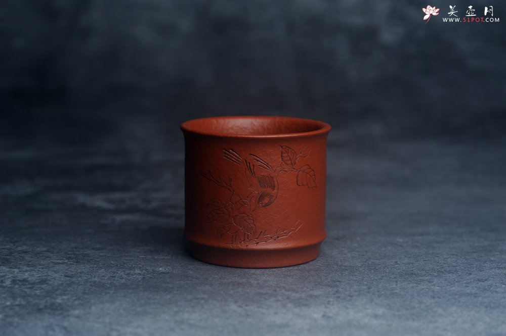 紫砂壶图片：美杯特惠 优质朱泥精致清趣杯 主人杯 装饰文雅 - 宜兴紫砂壶网
