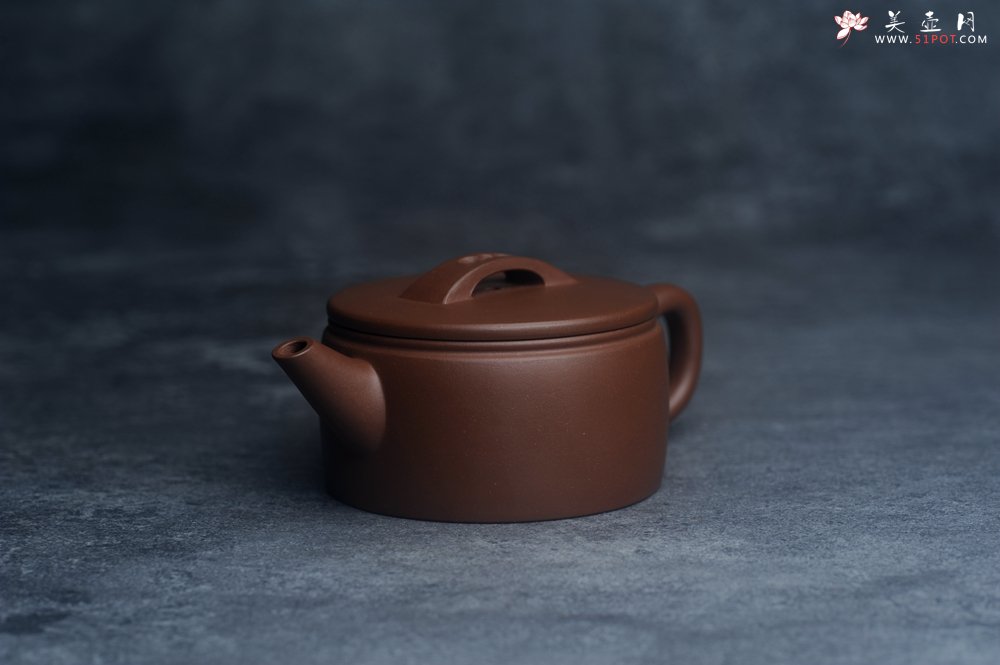 紫砂壶图片：美壶特惠 特好文革紫泥大口实用汉瓦 茶人醉爱 - 宜兴紫砂壶网