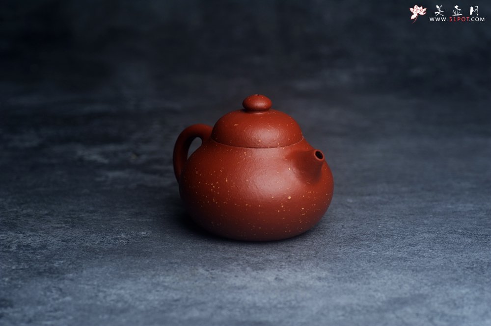 紫砂壶图片：美壶特惠 优质赵庄红泥铺砂小品文旦壶 茶人醉爱 - 宜兴紫砂壶网